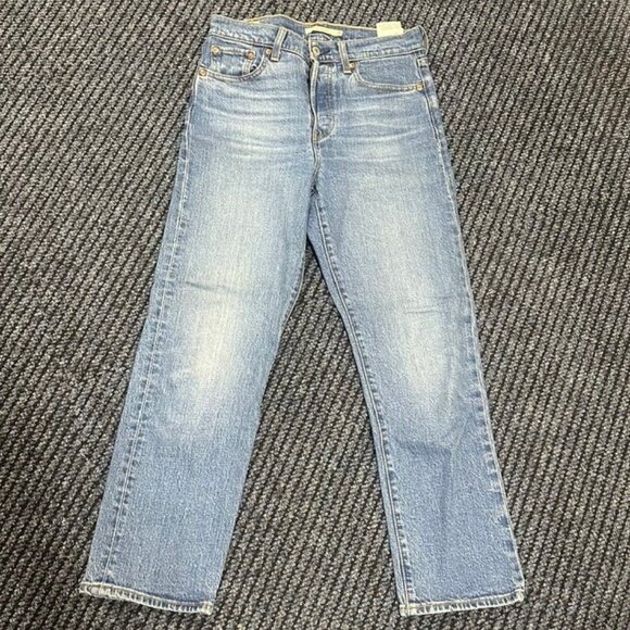 Levi's Wedgie Straight sz 26 100% Cotton - Picture 1 of 3